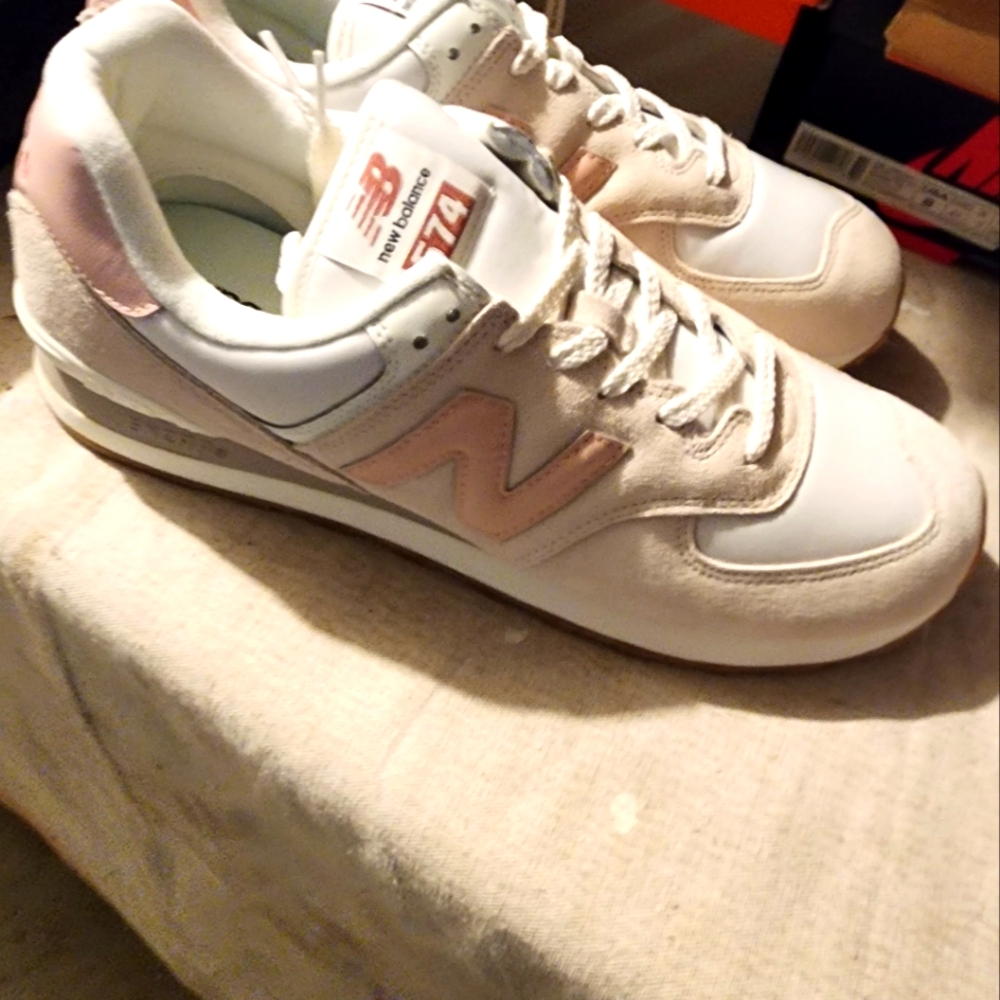 New Balance 574 13m cream, pink and gum